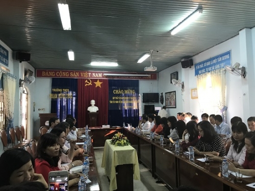 Trường THCS Phạm Hồng Thái chào mừng quý thầy cô cán bộ quản lý tỉnh Tây Ninh về học tập <span class=
