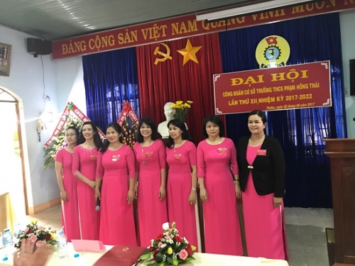 Đại hội Công Đoàn trường THCS Phạm Hồng Thái lần thứ XII nhiệm kỳ 2017-2022