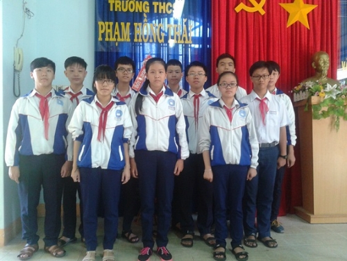 Đội tuyển thi giải toán trên máy tính cầm tay cấp TP 2014- 2015